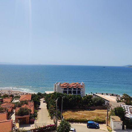 B&G Holiday Sarandë Exterior foto